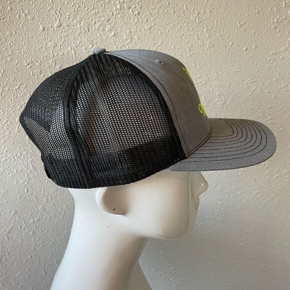 Clearwater River Casino and Lodge Snap Back Mesh Cap EUC - Picture 3 of 7